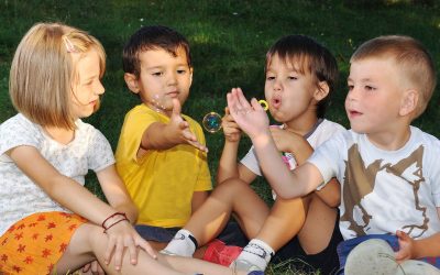 Comment la nature développe secrètement l&rsquo;intelligence de nos enfants