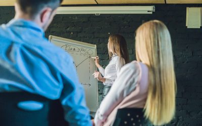 La vérité cachée derrière les formations en ligne : ce que personne ne vous dit